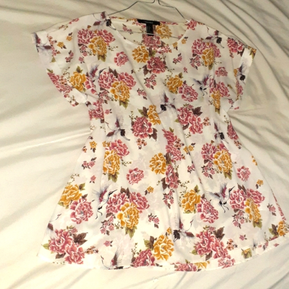 Forever 21 white floral flowy chiffon blous